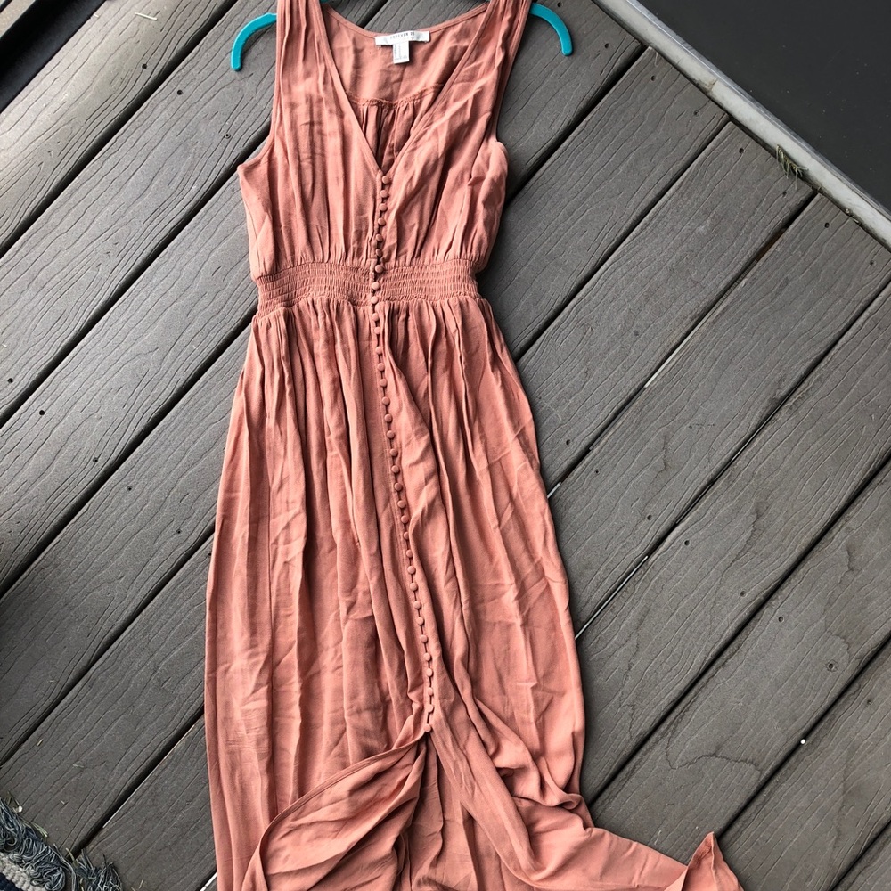 Rose Maxi Dress; Size Medium